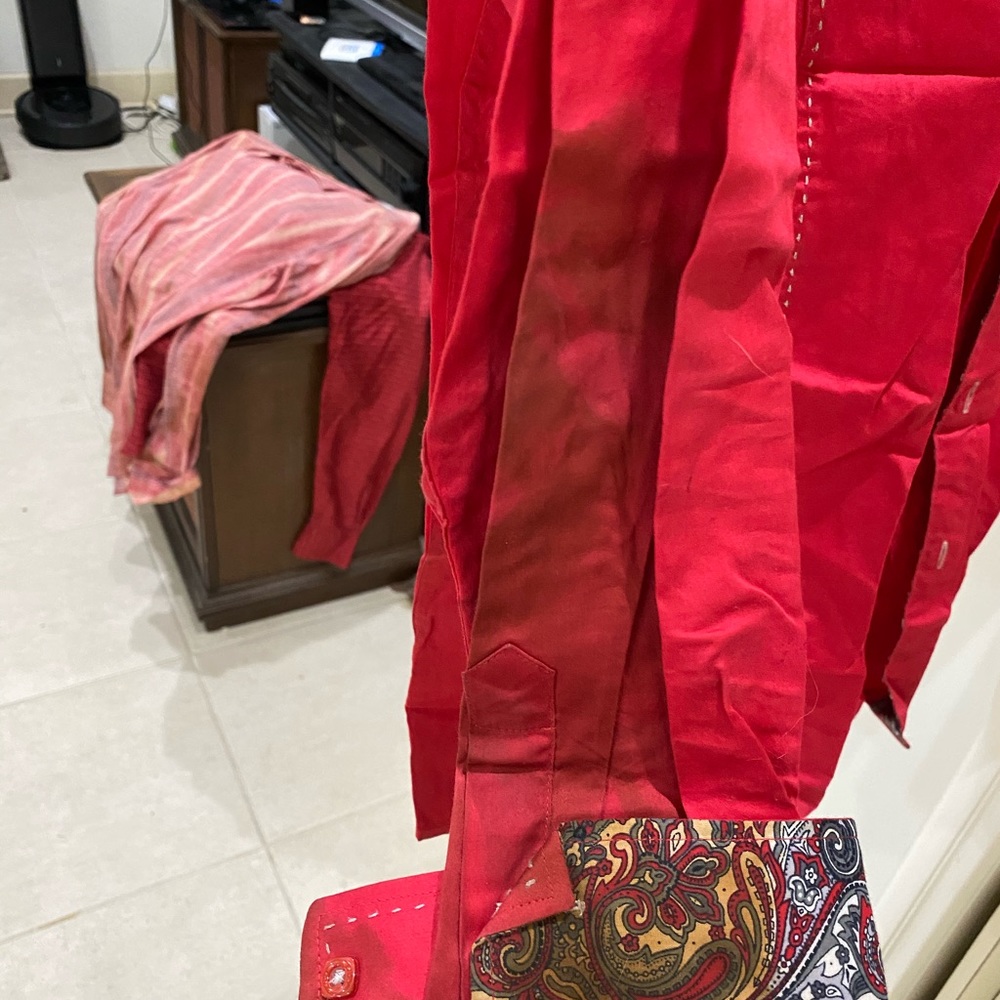 Envy button down stained - Picture 2 of 4